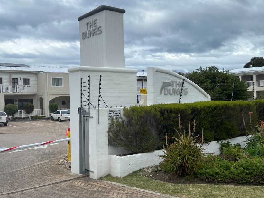 1 Bedroom Property for Sale in Keurboomstrand Western Cape